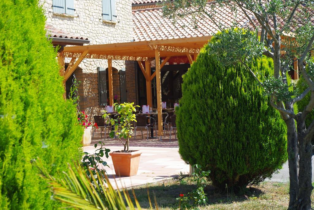 Logis Hotel Restaurant Le Mas De Mon Pere Saint-Jean-le-Centenier Exteriör bild